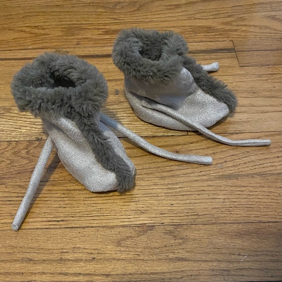 Baby Moccasins Fur Boot Booties Soft Crib Shoes Winter Furry Slippers Size 3 - Picture 5 of 8